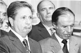 na02fo01.jpg (12753 bytes)