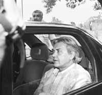 na16fo01.jpg (11205 bytes)