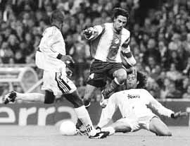 na28fo01.jpg (16326 bytes)