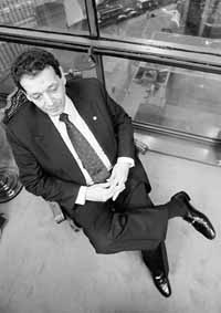 na07fo01.jpg (12663 bytes)