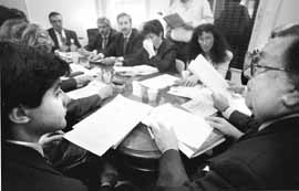 na12fo01.jpg (11856 bytes)