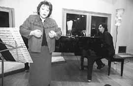 na30fo01.jpg (10844 bytes)