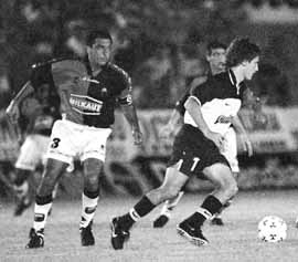 na26fo10.jpg (15880 bytes)