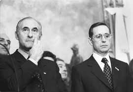 na08fo01.jpg (9790 bytes)