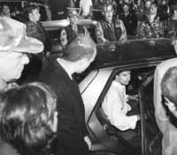 na06fo01.jpg (13064 bytes)