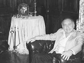 na13fo01.jpg (13873 bytes)