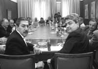 na05fo01.jpg (8613 bytes)