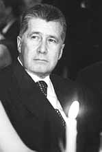 na17fo02.jpg (7338 bytes)