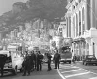 na21fo01.jpg (11712 bytes)