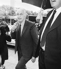 na08fo01.jpg (18683 bytes)