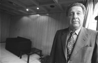 na12fo01.jpg (8881 bytes)