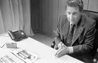 na02fo01.jpg (7657 bytes)