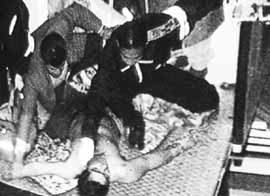 na22fo02.jpg (16437 bytes)