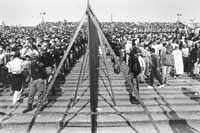 na18fo02.jpg (11709 bytes)