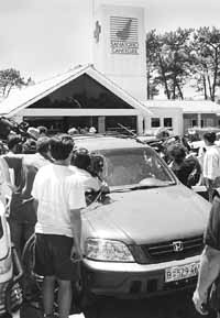 na20fo01.jpg (15811 bytes)