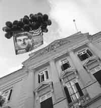 na04fo01.jpg (10594 bytes)