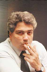 na03fo10.jpg (12588 bytes)