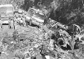 na15fo01.jpg (22202 bytes)