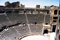 Uno de los espectaculares anfiteatros romanos de Siria, vieja colonia latina