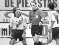 La justa expulsión de Cardetti.