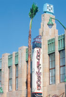 El Hollywood Pictures Backlot: arquitectura y estrellas del cine cl&aacute;sico.