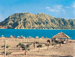 Costa Magna, un rincòn de agua y playa en plena sierra.