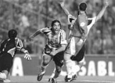/fotos/20040829/notas/NA37O01.JPG