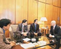 /fotos/20060411/subnotas/NA17FO10.JPG