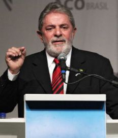 /fotos/20100415/notas/lula_bri.jpg