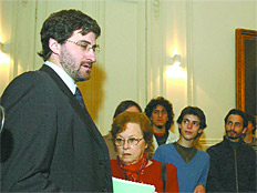 /fotos/20100608/subnotas/ucrc.jpg