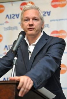 /fotos/20111024/notas/assange.jpg