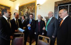 /fotos/20120418/notas/timerman_roma._presidencia_cb_180412_1_32513.jpg