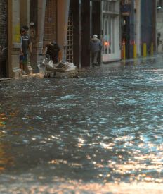 /fotos/20130528/notas/lluvia_3_28_05_13_jr_37981.jpg