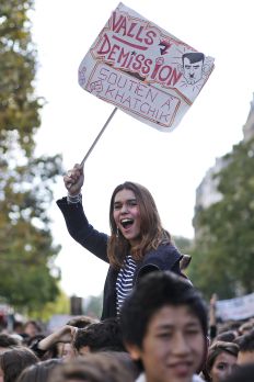 /fotos/20131017/notas/paris_contralaexpulsiondeinmigrantes.jpg