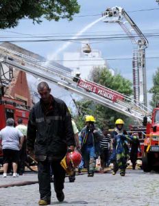 /fotos/20140205/notas/bombero.jpg