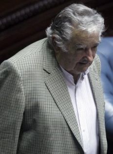 /fotos/20150312/notas/mujica.jpg