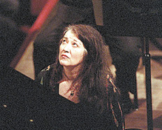 /fotos/espectaculos/20100316/notas_e/argerich.jpg