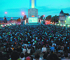 /fotos/espectaculos/20101130/notas_e/rosario_peli.jpg