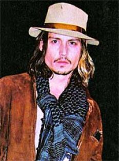 /fotos/las12/20041112/notas_12/depp.jpg
