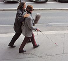 /fotos/las12/20041126/notas_12/blind.jpg