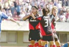 /fotos/libero/20040510/notas_l/BU04FO01.JPG