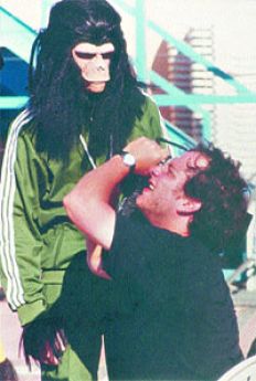 /fotos/no/20021031/notas_no/kaplan.jpg