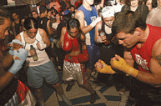 /fotos/no/20060720/notas_no/boxdance.gif