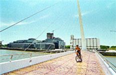/fotos/radar/20041205/notas_r/Puerto-Madero.jpg