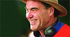 /fotos/radar/20050206/notas_r/oliver_stone.jpg