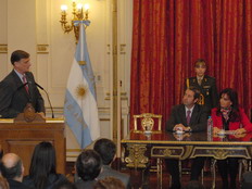 /fotos/rosario/20080618/notas_o/03A.JPG