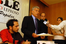 /fotos/rosario/20081028/notas_o/05B.JPG