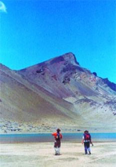 /fotos/turismo/20030413/notas_t/volcanes.jpg