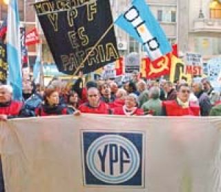 Página/12 :: El país :: “Por la reestatización de YPF y Gas del Estado sin ninguna indemnización”