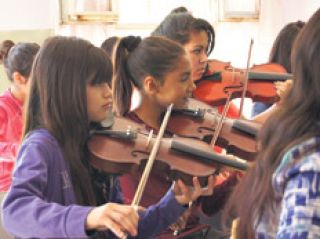 Página/12 :: Cultura y Espectáculos :: “Suena como una orquesta profesional”